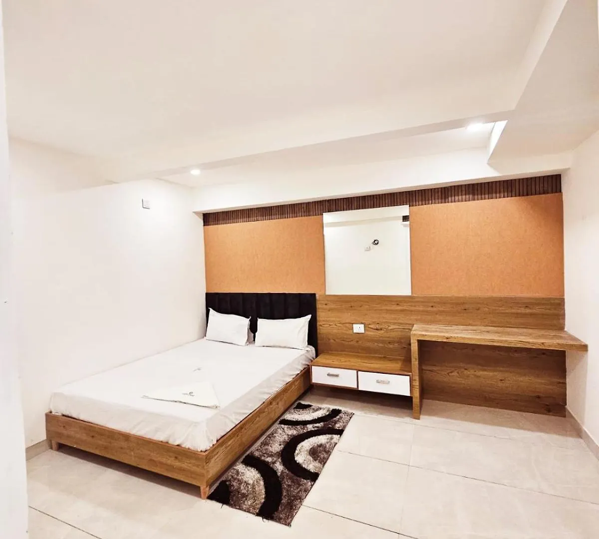 Lowfare Hotels Kozhikode 0*,