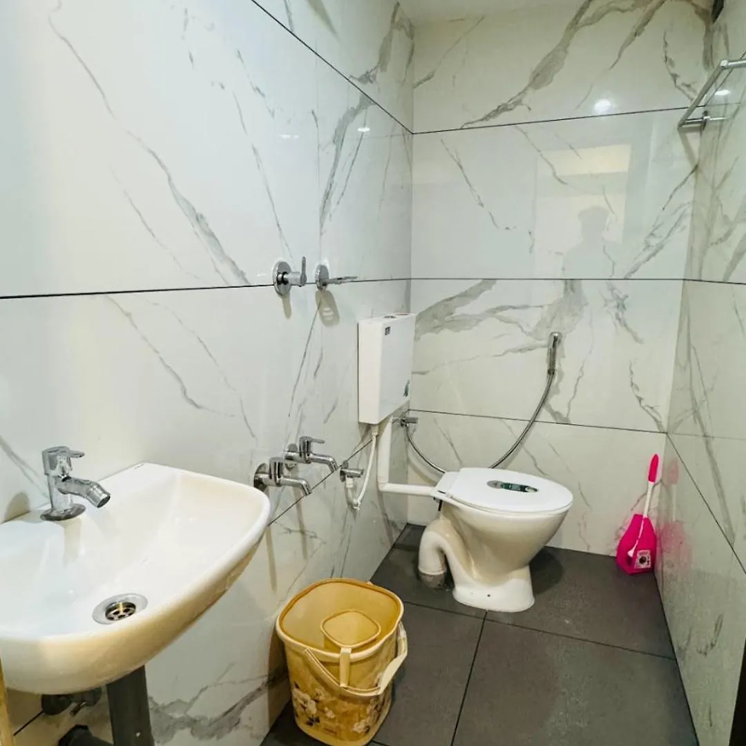 Lowfare Hotels Kozhikode