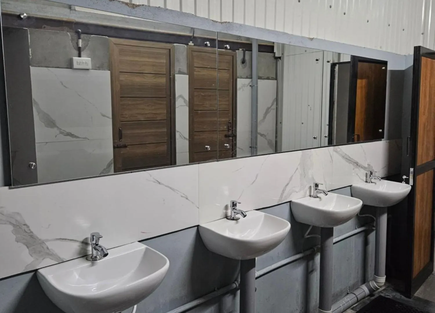 Lowfare Hotels Kozhikode